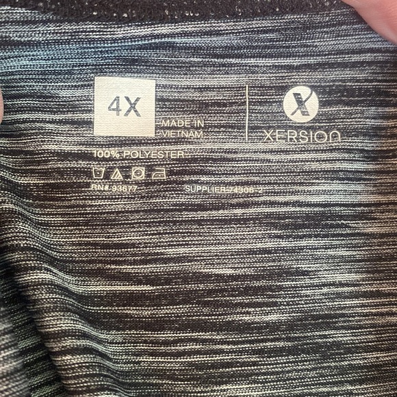 NEW Xersion 4X quick dri top - Picture 9 of 9